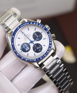 omega speedmaster snoopy avard chronograph 42mm