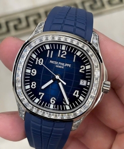 Patek Philippeaquanaut 5168g blue rubber strap 42mm