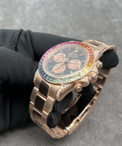 Rolex custom daytona rainbow m116595r 18k solid gold and gemstones 40mm