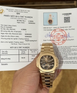 Patek Philippe nautilus 5712r brown dial 18k solid gold 40mm