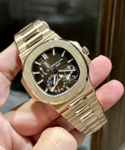 Patek Philippe nautilus 5712r brown dial 18k solid gold 40mm