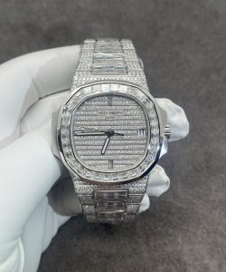 Patek Philippe nautilus 5719 custom cvd diamond and white gold 40mm