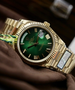 Rolex day-date 228238-0069 green ombre 185 grams 40mm