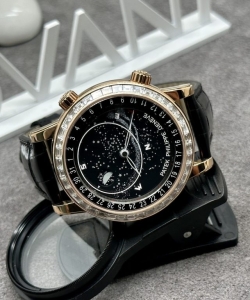 Patek Philippe grand complications 6104r custom solid gold watch and diamonds 44mm