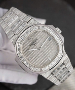 Patek Philippe clone watch nautilus 5719 full diamonds baguette 40mm