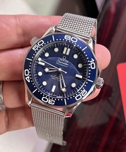 omega seamaster james bond 42mm