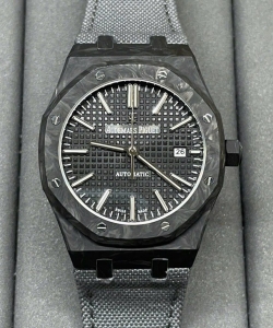 audemars piguet royal oak 15400 carbon dial black 41mm