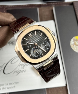 Patek Philippe nautilus 5712 demi rose gold 40mm