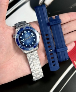 omegaseamaster summer blue dial 42mm