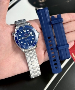 omegaseamaster blue dial 42mm