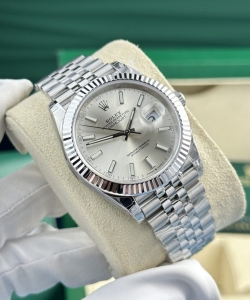 Rolexdatejust 126334 silver dial 41mm