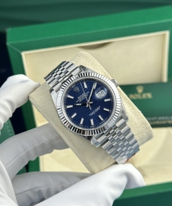 Rolex datejust 126334 blue motif dial 41mm