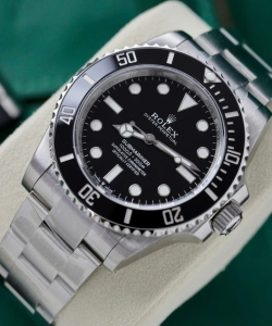 Rolex submariner no date 114060 black dial 40mm