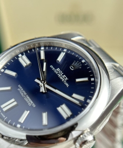 Rolex oyster perpetual 124300 dial blue 41mm