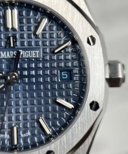 audemars piguet royal oak blue dial metal wire 34mm