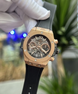 hublot big bang unico king gold rubber strap 42mm