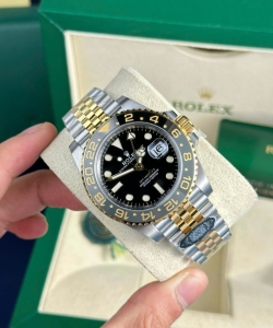 Rolex gmt-master ii 126713grnr black dial 41mm