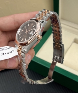 Rolexdatejust gold wrapped chocolate dial 41mm