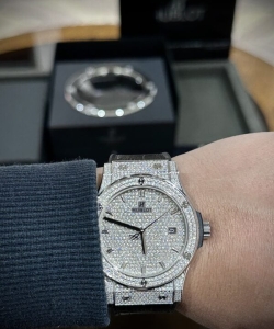 hublot classic fusion custom full moissanite diamonds 42mm