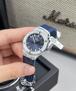 hublot classic fussion custom blue dial moissanite diamonds 33mm