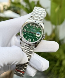 Rolex day-date roman numeral pile 40mm