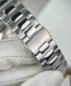 Patek Philippe nautilus 5990 metal wire ppf 40.5mm