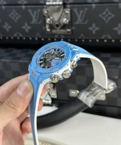 hublot big bang unico ceramic sky blue 42mm