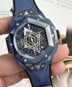 hublot big bang sang bleu ii blue ceramic 45mm