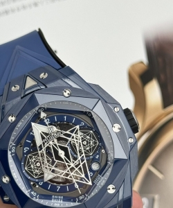 hublot big bang sang bleu ii blue ceramic 45mm