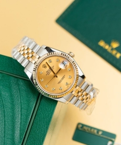 Rolexdatejust 126233 gold wrapped champagne dial 36mm