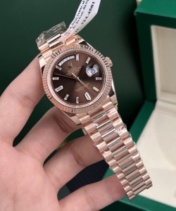 Rolex day-date gold wrapped chocolate dial weight 177gram 40mm