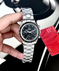 omega speedmaster moonwatch black dial metal wire 42mm