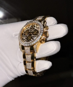 Rolex daytona eye of tiger gold wrapped moisasnite diamonds custom 40mm