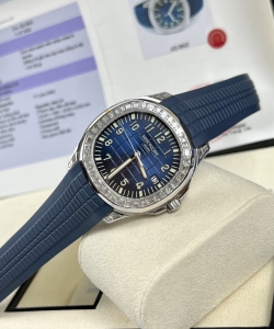 Patek Philippe aquanaut 5168g custom moissanite baguette diamonds blue dial 42.2mm