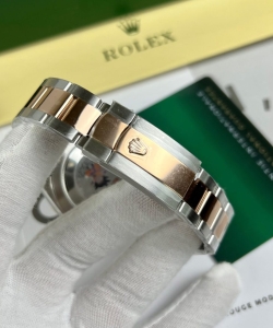 Rolex datejust 126331 chocolate dial oyster strap 41mm