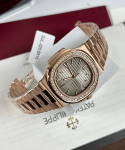 Patek Philippe nautilus 5711 gold wrapped & moissanite diamonds custom 40mm