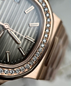 Patek Philippe nautilus 5711 gold wrapped & moissanite diamonds custom 40mm