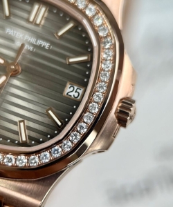 Patek Philippe nautilus 5711 gold wrapped & moissanite diamonds custom 40mm