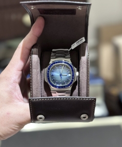 Patek Philippe nautilus 5723custom benzel sapphire blue 40mm