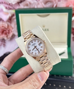 Rolex datejust 278285 mother of pearl dial 31mm