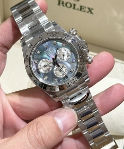 Rolex daytona mother of pearl and moissanite diamonds dial 40mm