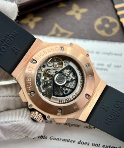 hublot watch big bang king gold choronograph rubber strap 44mm