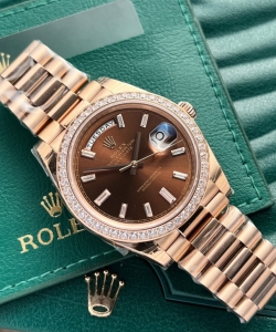 Rolex watch day-date 228235 chocolate dial 40mm