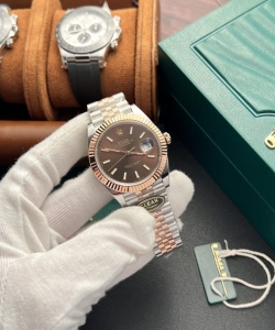 Rolex datejust 126331 dial chocolate 41mm