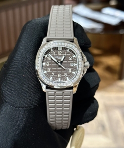 Patek Philippe aquanaut 5067a custom moissanite diamonds 35.6mm