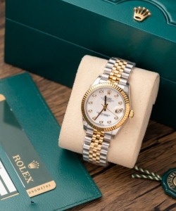 Rolex clone watch datejust 278271 demi gold jubilee strap 31mm