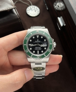 Rolex submariner 126610lv stabucks 40mm