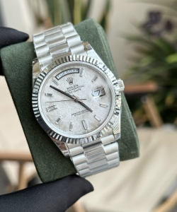 Rolex day-date meteorite dial president strap 40mm