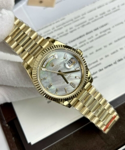 Rolex day-date clone watch mother of pearl dial 40mm