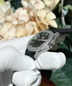 Patek Philippe aquanaut 5069g black dial custom moissanite diamonds 35.6mm